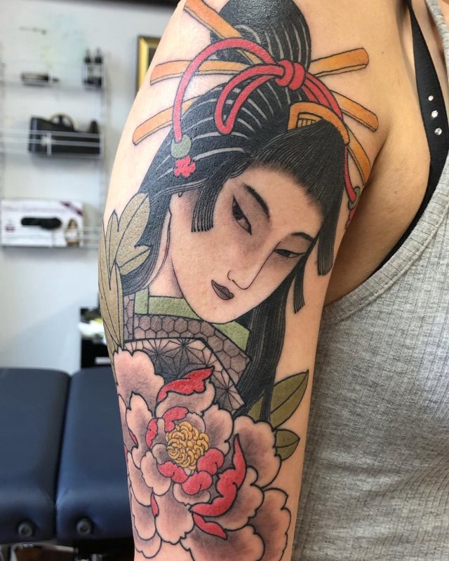 tattoo femenino oriental 65