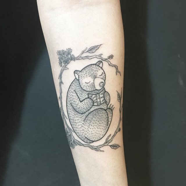 tattoo femenino oso 07