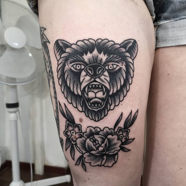 tattoo femenino oso 09