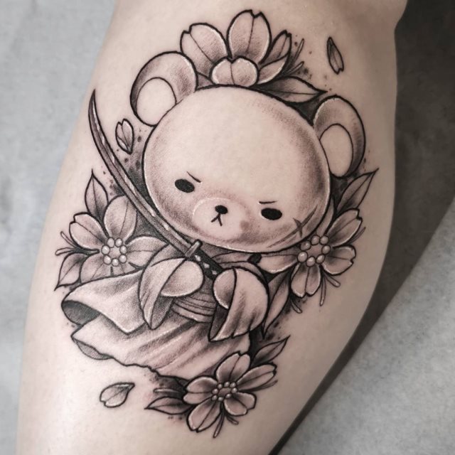 tattoo femenino oso 11