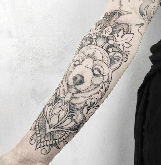 tattoo femenino oso 32