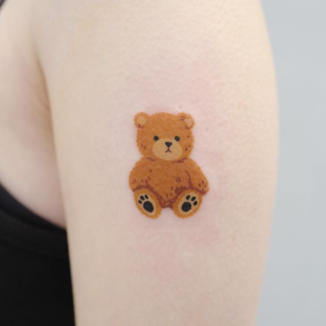 tattoo femenino oso 64