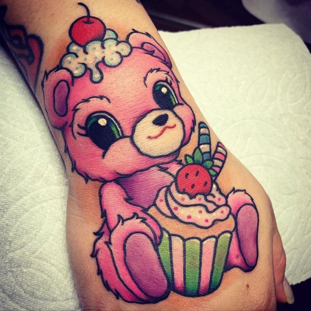 tattoo femenino oso 85