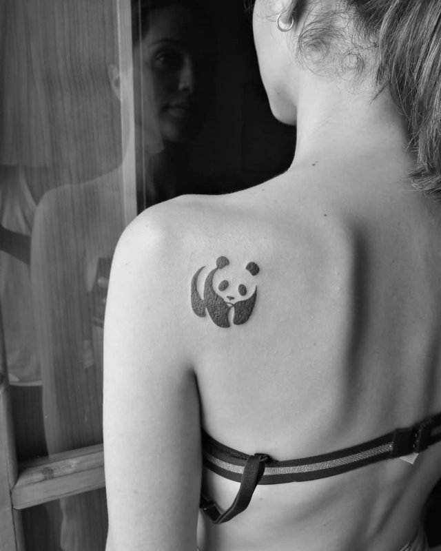 tattoo femenino oso panda 05