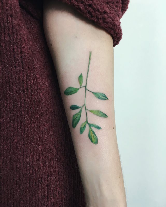 tattoo femenino para el antebrazo 06