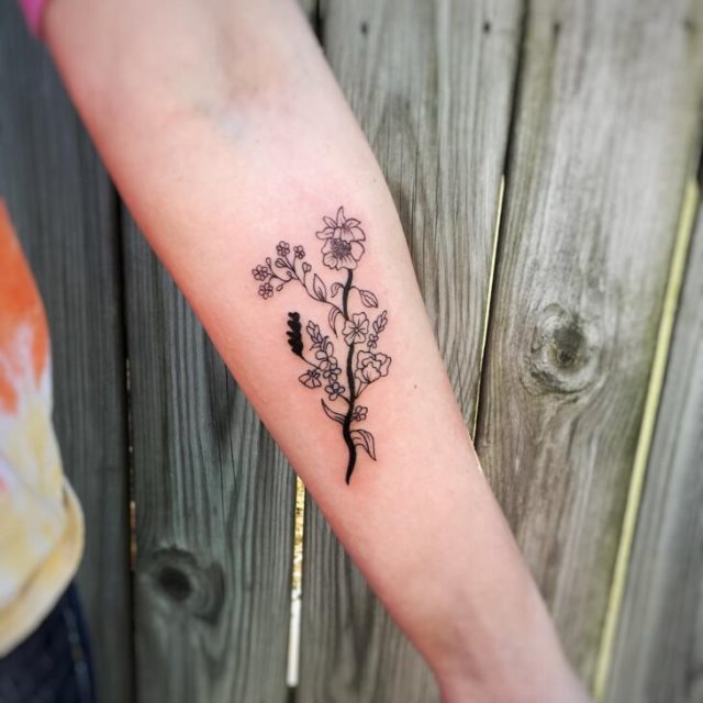 tattoo femenino para el antebrazo 31
