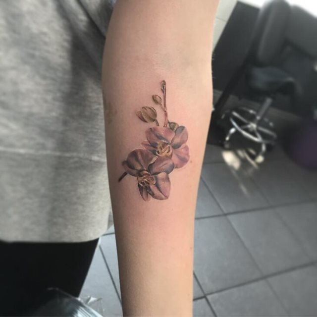 tattoo femenino para el antebrazo 32