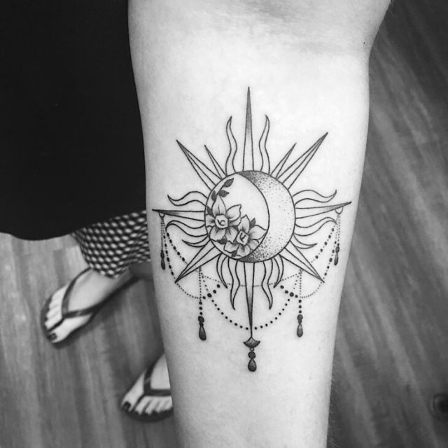 tattoo femenino para el antebrazo 38