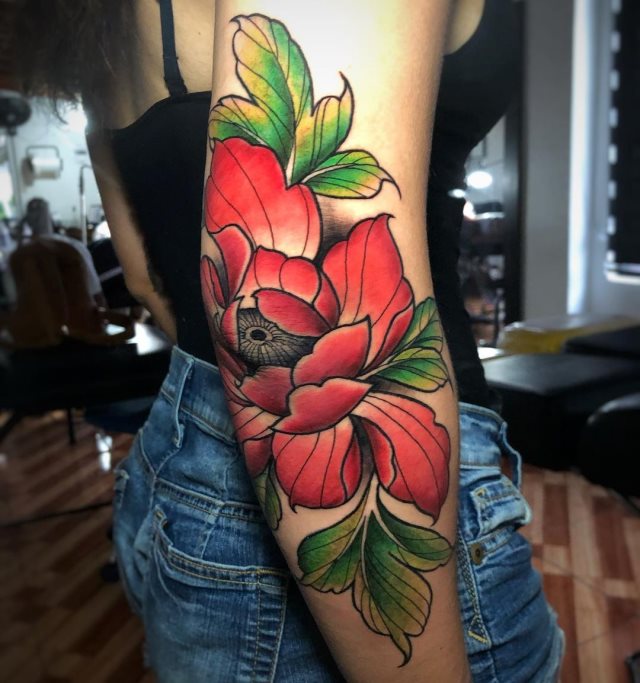tattoo femenino para el codo 22