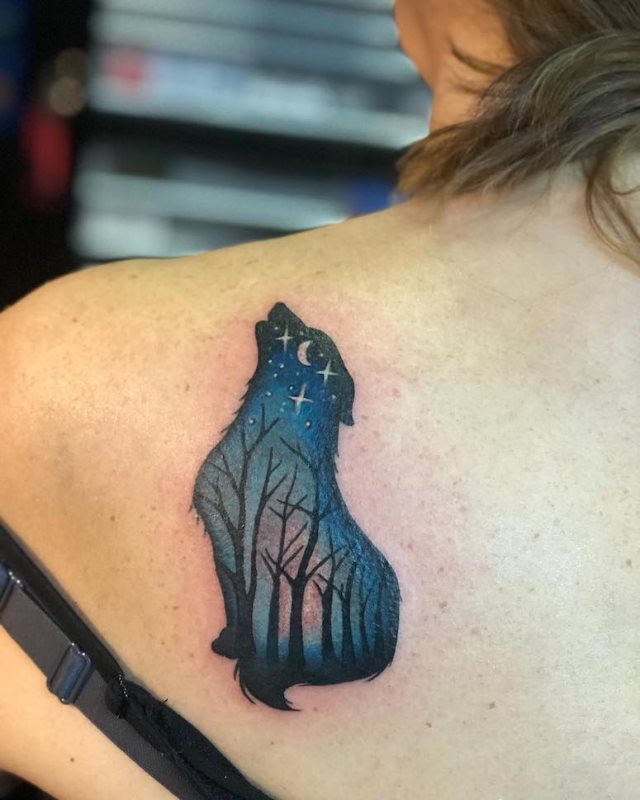 tattoo femenino para el hombro 107