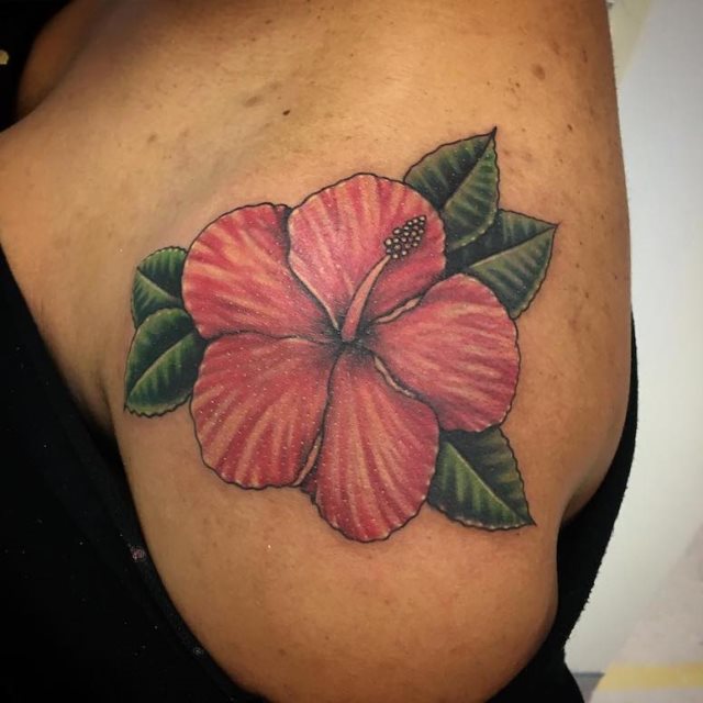 tattoo femenino para el hombro 109