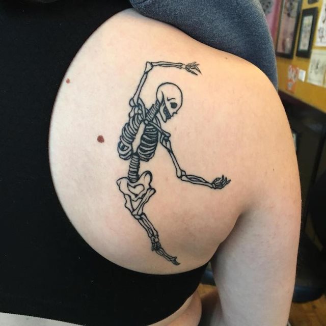 tattoo femenino para el hombro 113