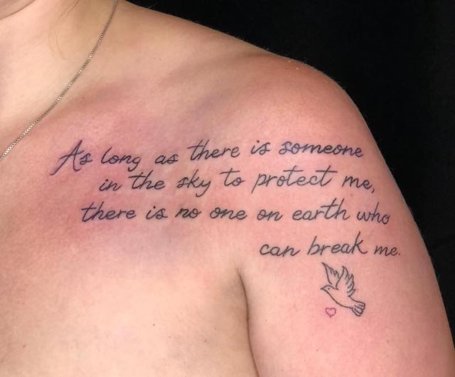 tattoo femenino para el hombro 116