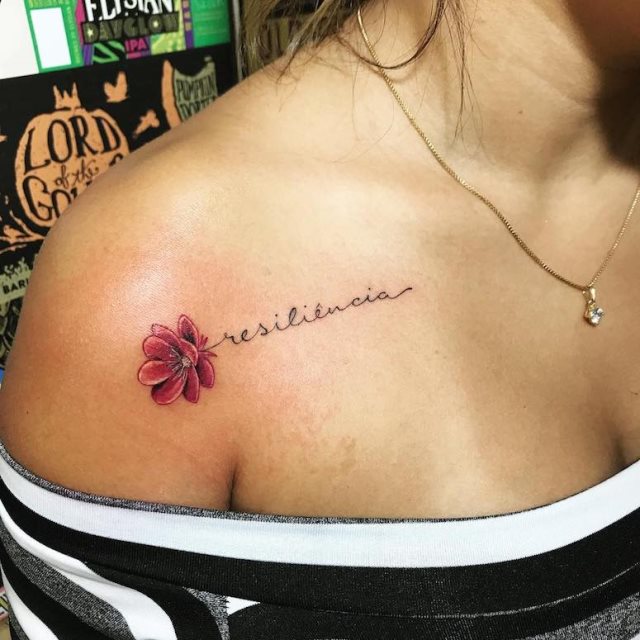 tattoo femenino para el hombro 12