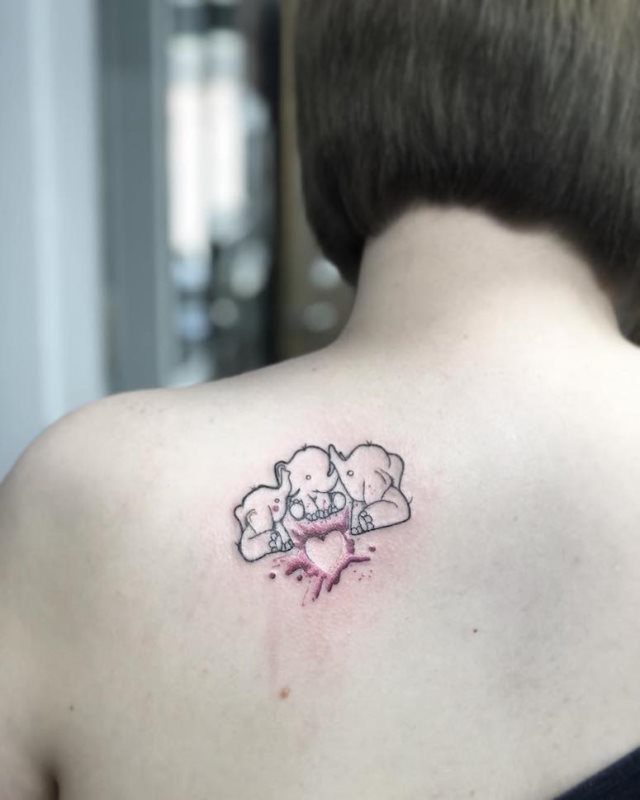 tattoo femenino para el hombro 120