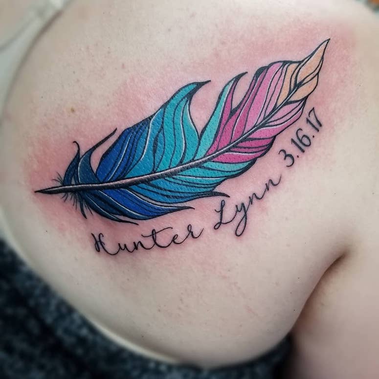 tattoo femenino para el hombro 147