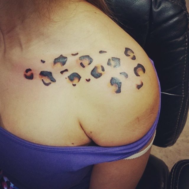 tattoo femenino para el hombro 223