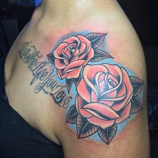 tattoo femenino para el hombro 224