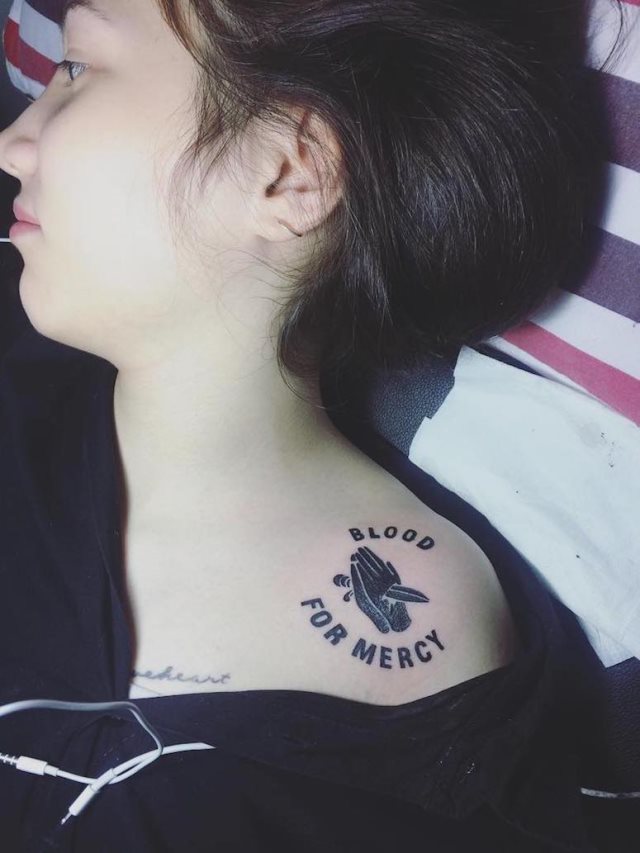 tattoo femenino para el hombro 225