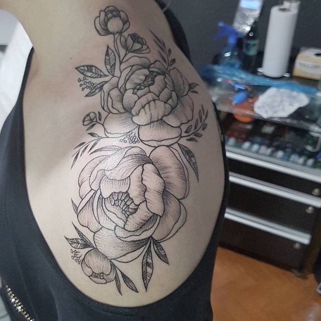 tattoo femenino para el hombro 67