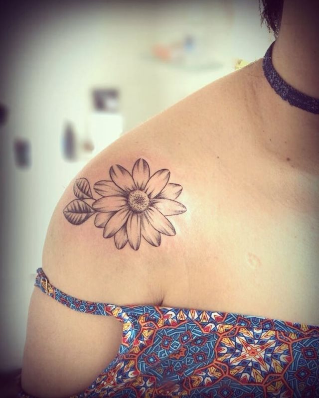 tattoo femenino para el hombro 72