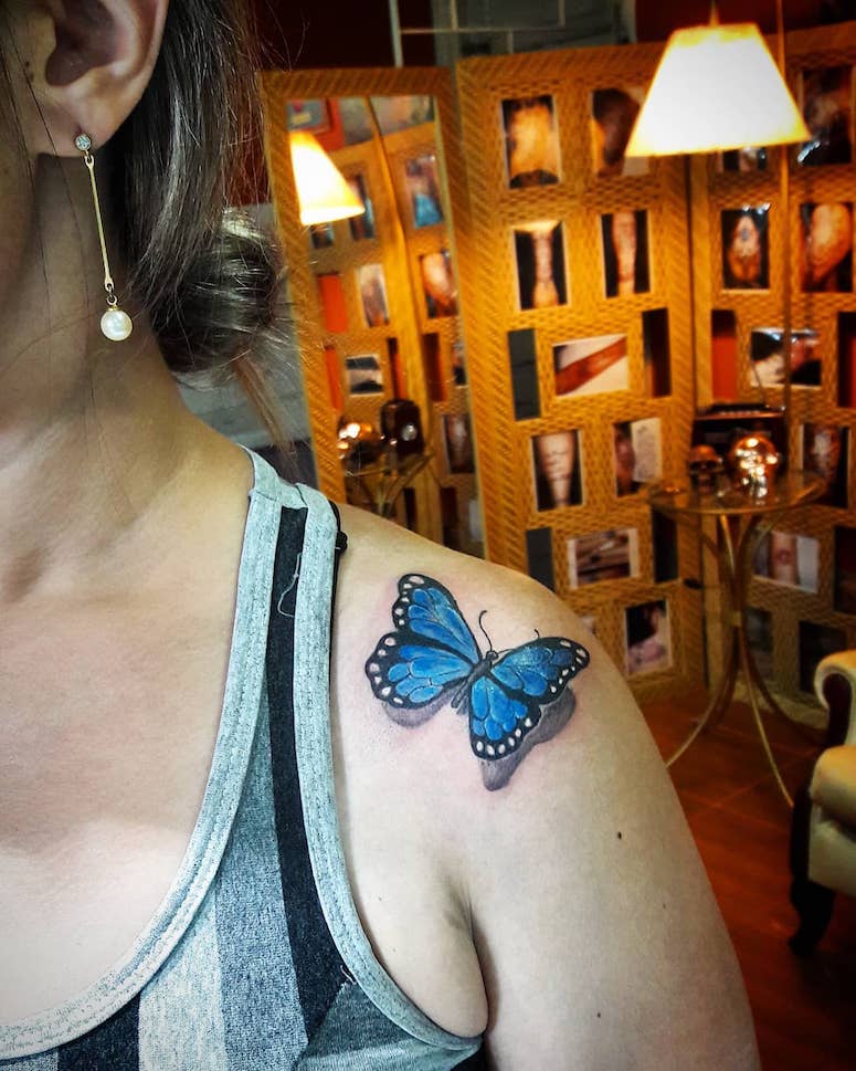 tattoo femenino para el hombro 75