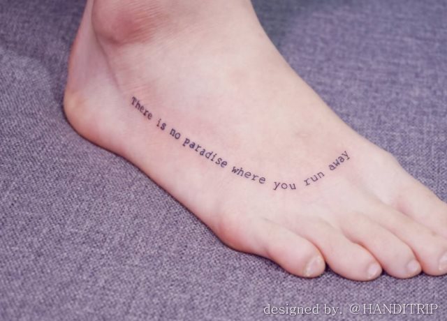 tattoo femenino para el pie 42