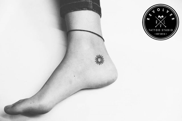 tattoo femenino para el pie 57