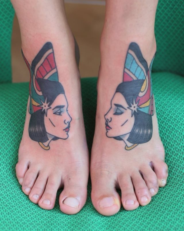 tattoo femenino para el pie 97