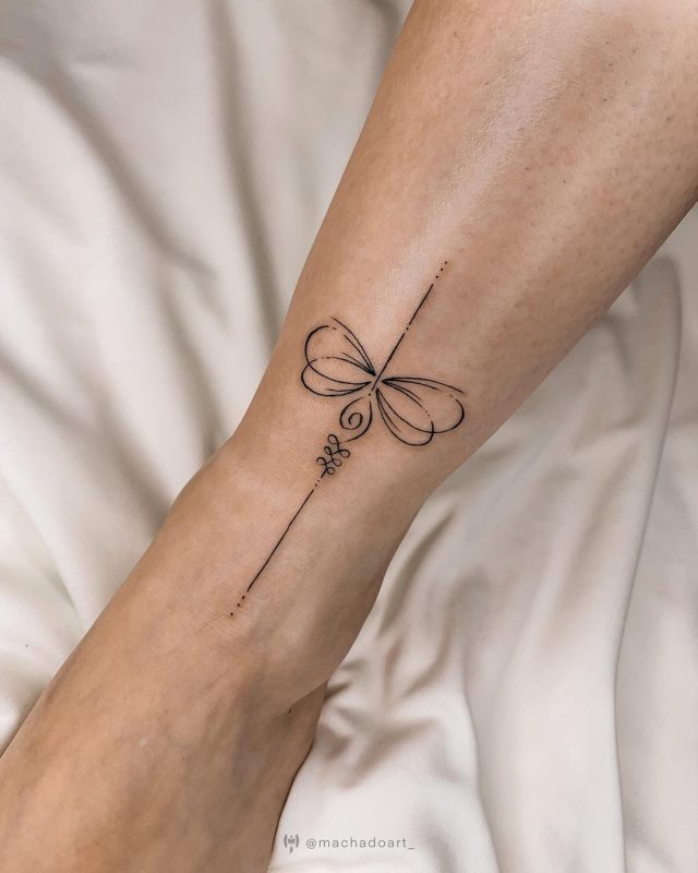 tattoo femenino para el tobillo 07
