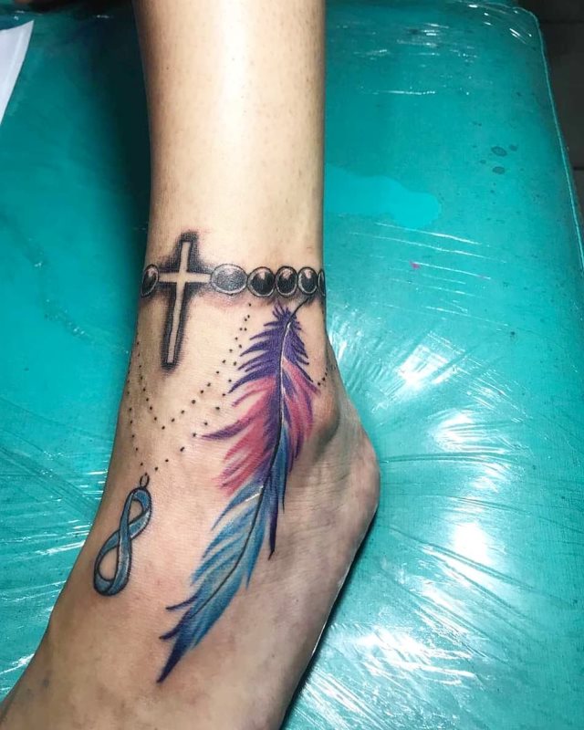 tattoo femenino para el tobillo 35