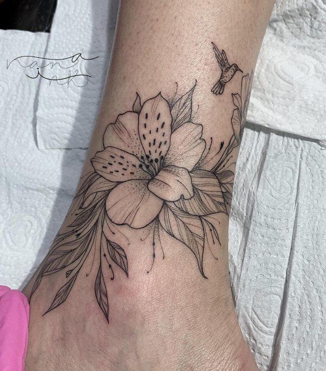 tattoo femenino para el tobillo 69