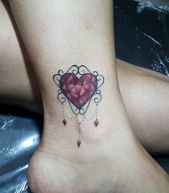 tattoo femenino para el tobillo 80