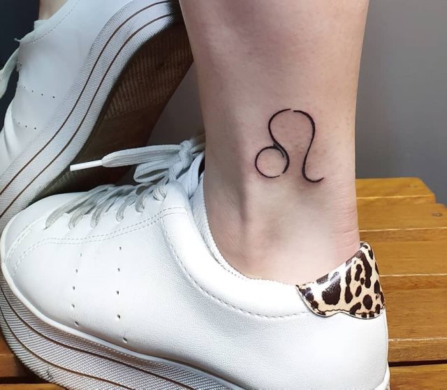 tattoo femenino para el tobillo 87