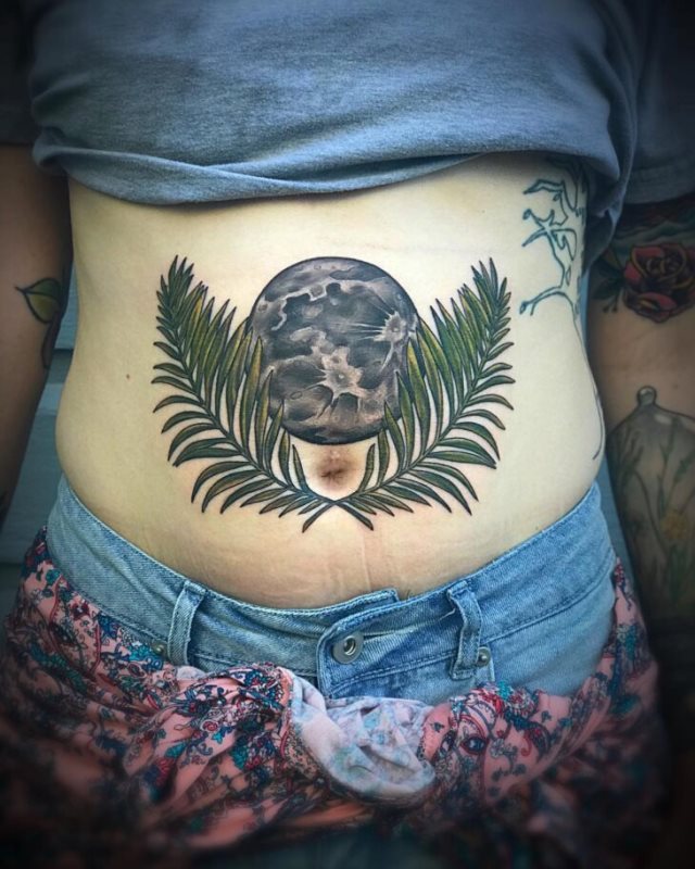 tattoo femenino para la barriga 08