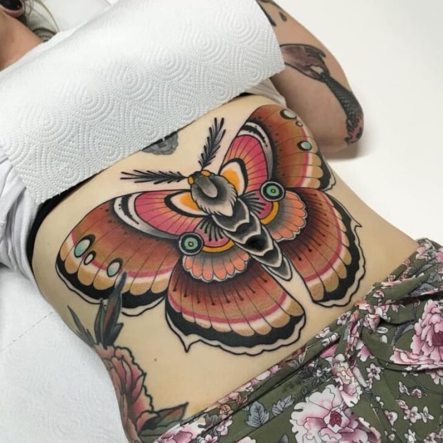 tattoo femenino para la barriga 20