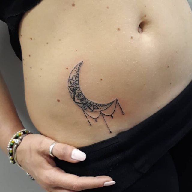 tattoo femenino para la barriga 62