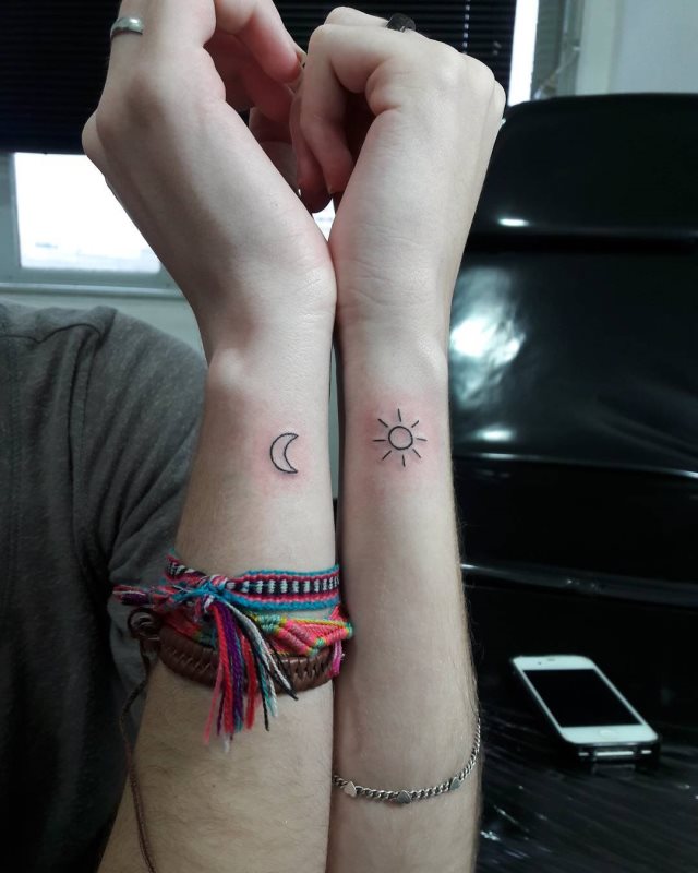 tattoo femenino para la muneca 25