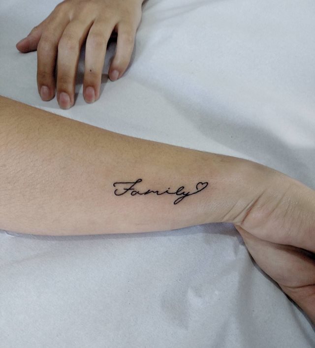 tattoo femenino para la muneca 31
