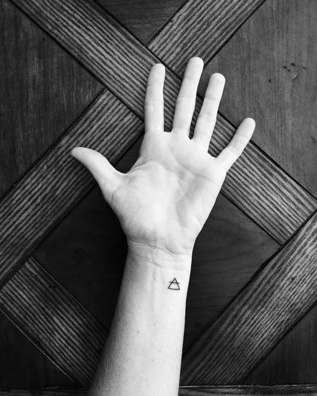 tattoo femenino para la muneca 46