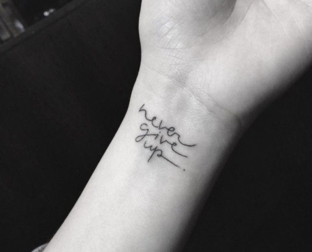 tattoo femenino para la muneca 58