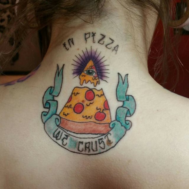 tattoo femenino para la nuca 49