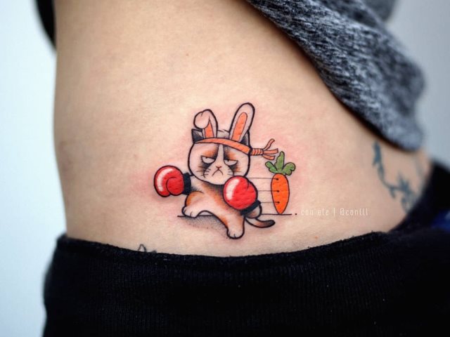 tattoo femenino para la pelvis 03