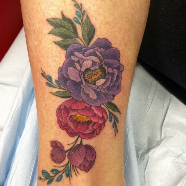 tattoo femenino para la pierna 12