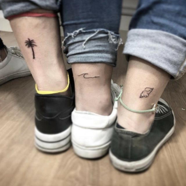 tattoo femenino para la pierna 44