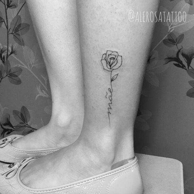 tattoo femenino para la pierna 45