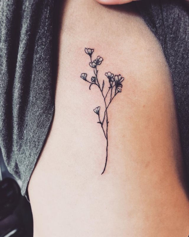 tattoo femenino para las costillas 59