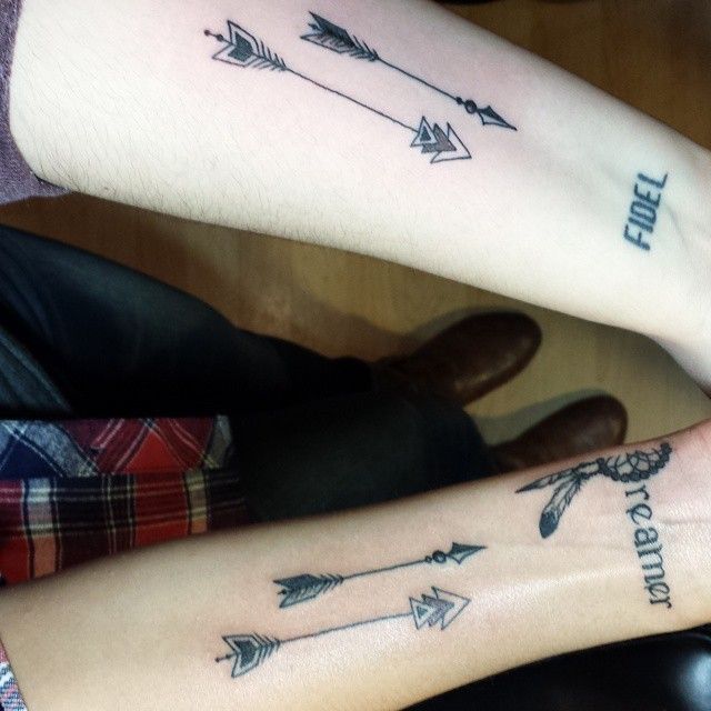 tattoo femenino para mejores amigas 16