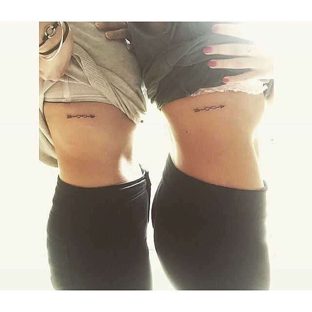 tattoo femenino para mejores amigas 19