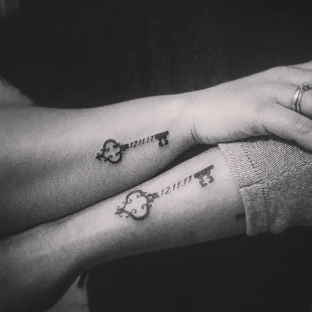 tattoo femenino para pareja 04
